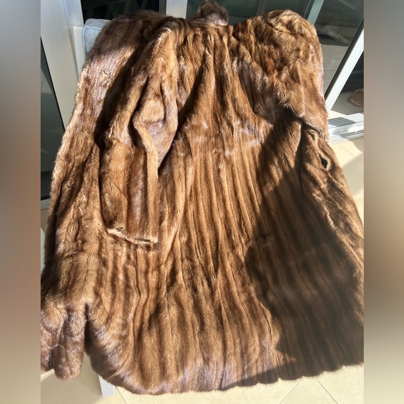 Real fur - Picture 4 of 4